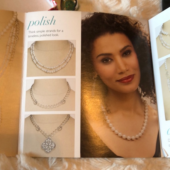 Necklace - Picture 3 of 6